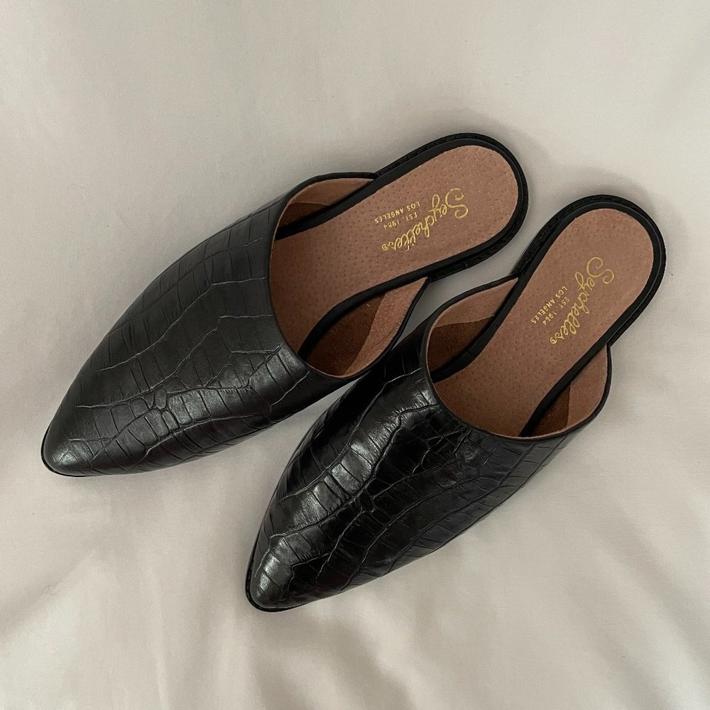 Seychelles Leather Between Us Croc Embossed Mule